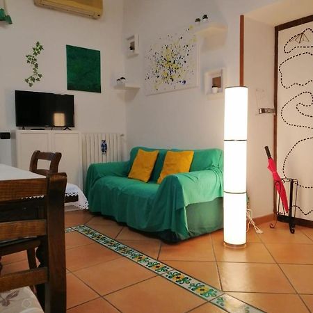 La Casa Di Tania A Napoli Appartamento Esterno foto