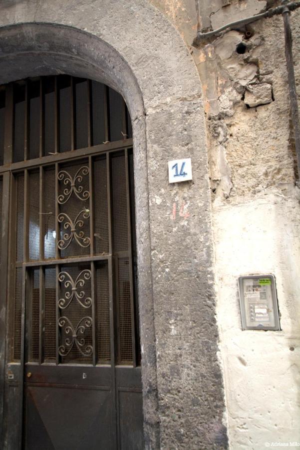 La Casa Di Tania A Napoli Appartamento Esterno foto