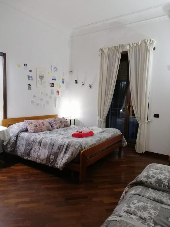 La Casa Di Tania A Napoli Appartamento Esterno foto